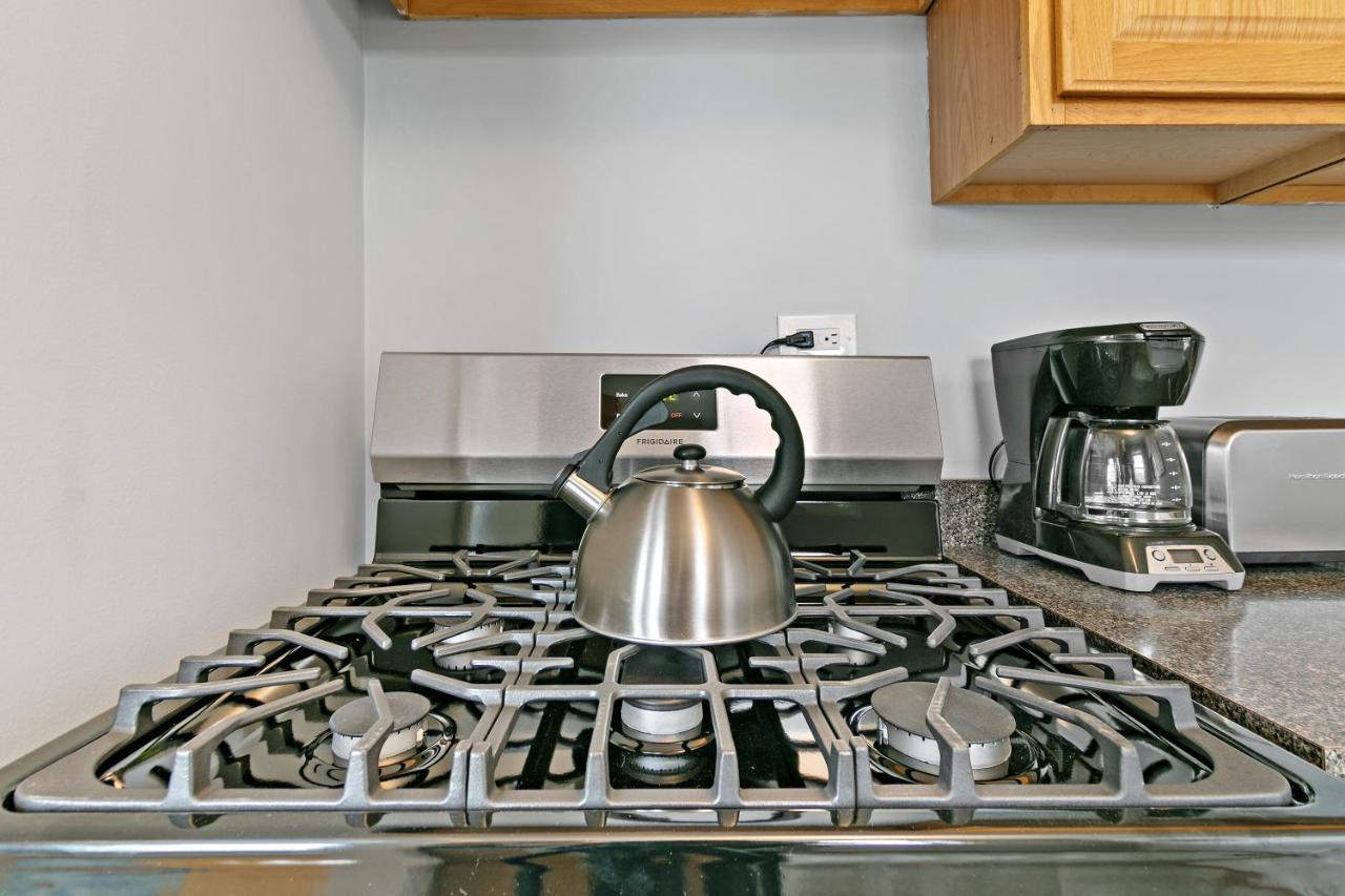 שיקגו Captivating 1Br Apt With Full Kitchen - Belmont I4 מראה חיצוני תמונה